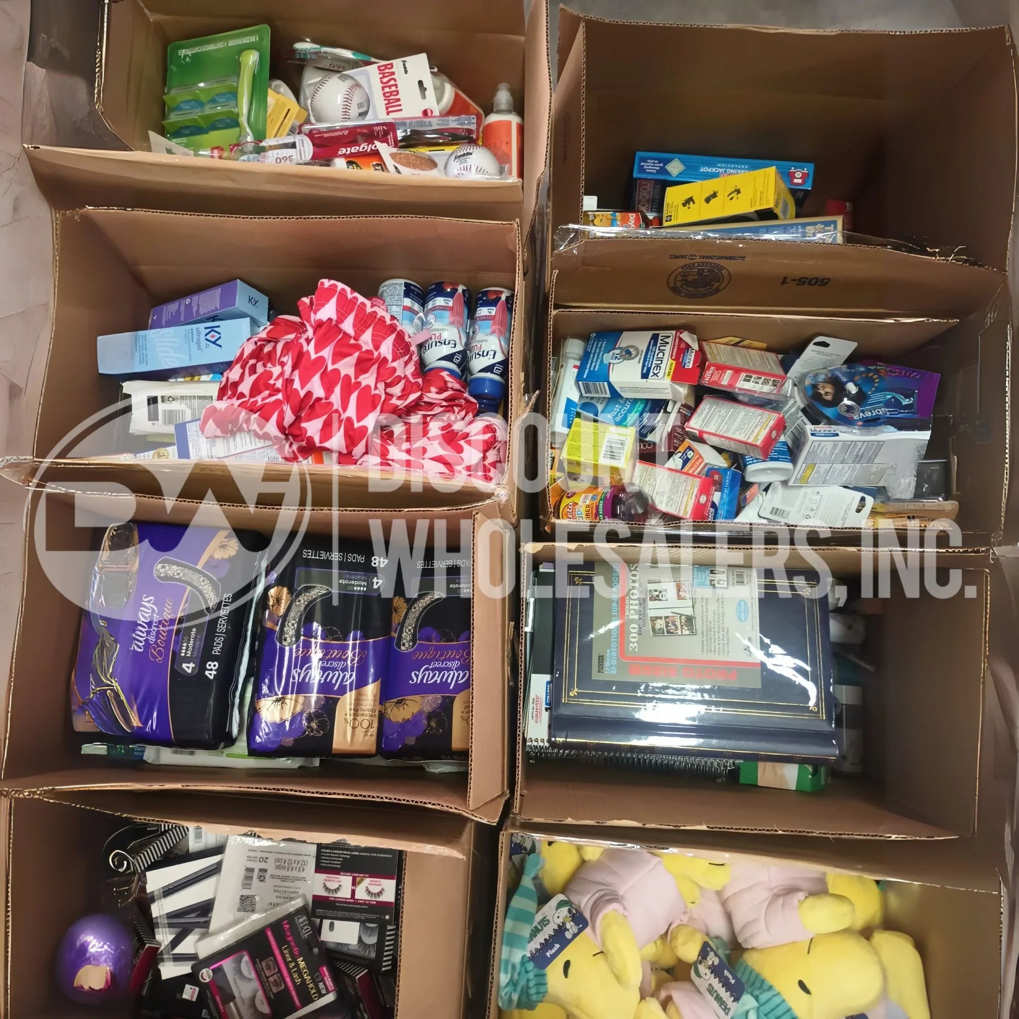 CVS COSMETIC (2012 PCS/Pallet)